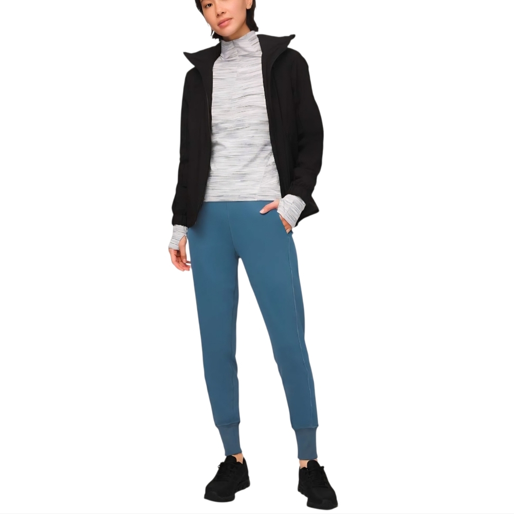 Lululemon Women's Flurry Up High Rise Joggers With Back Zip Size 2